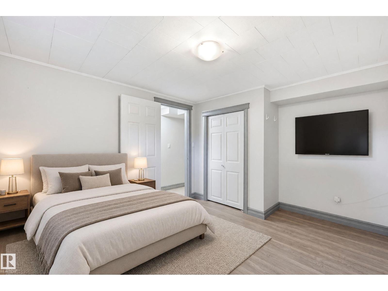 3523 106 ST NW photo 37