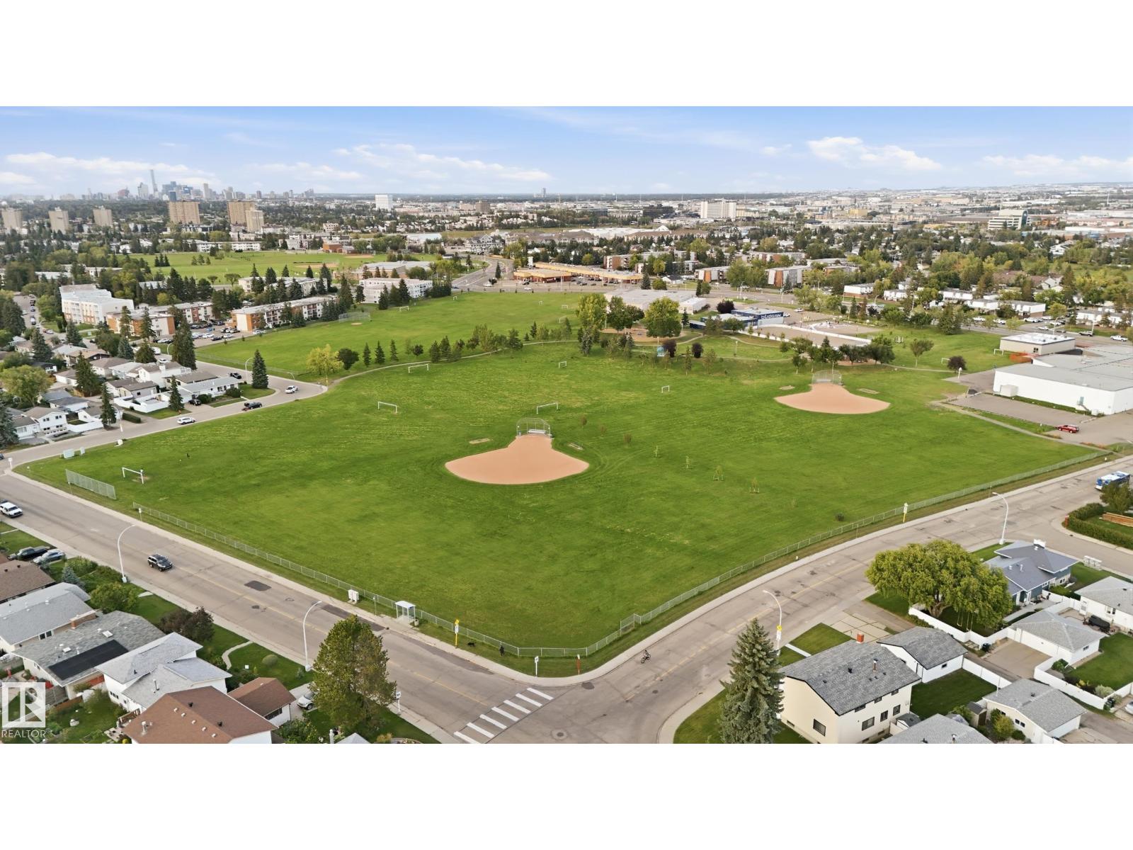 3523 106 ST NW photo 56