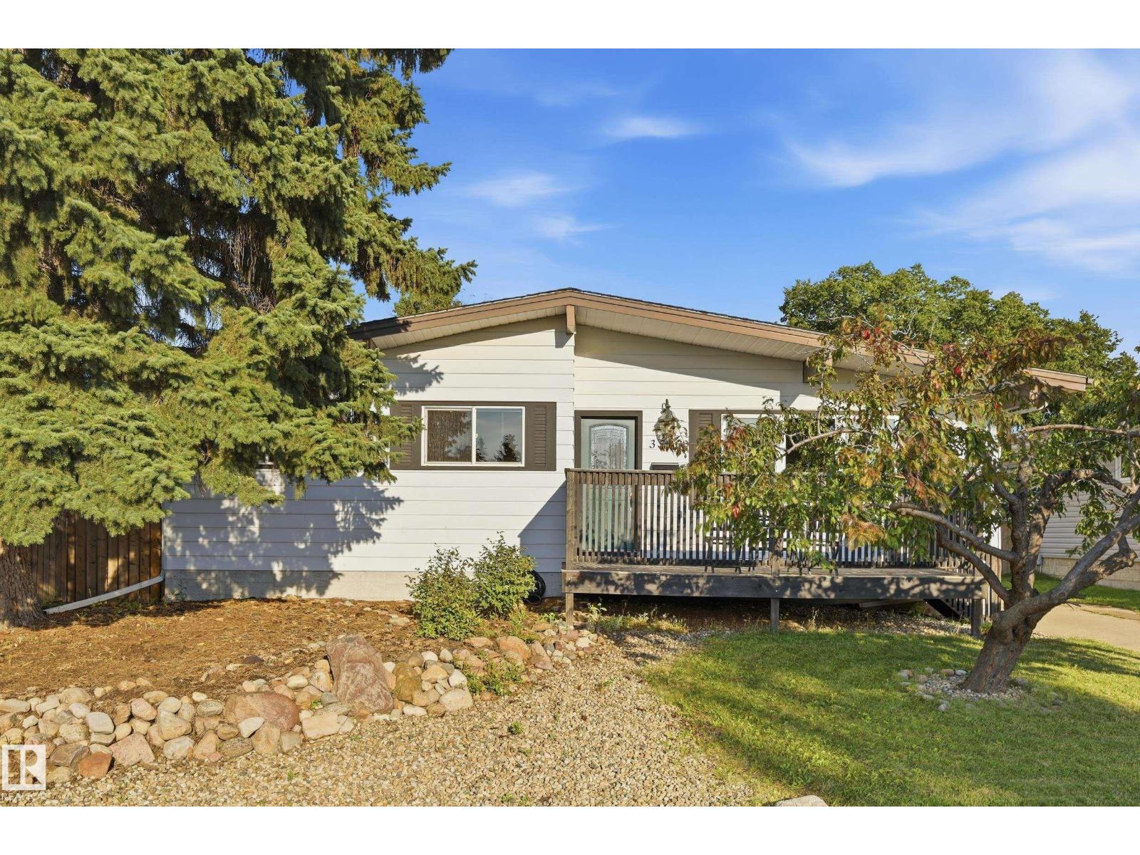 3523 106 ST NW photo 1