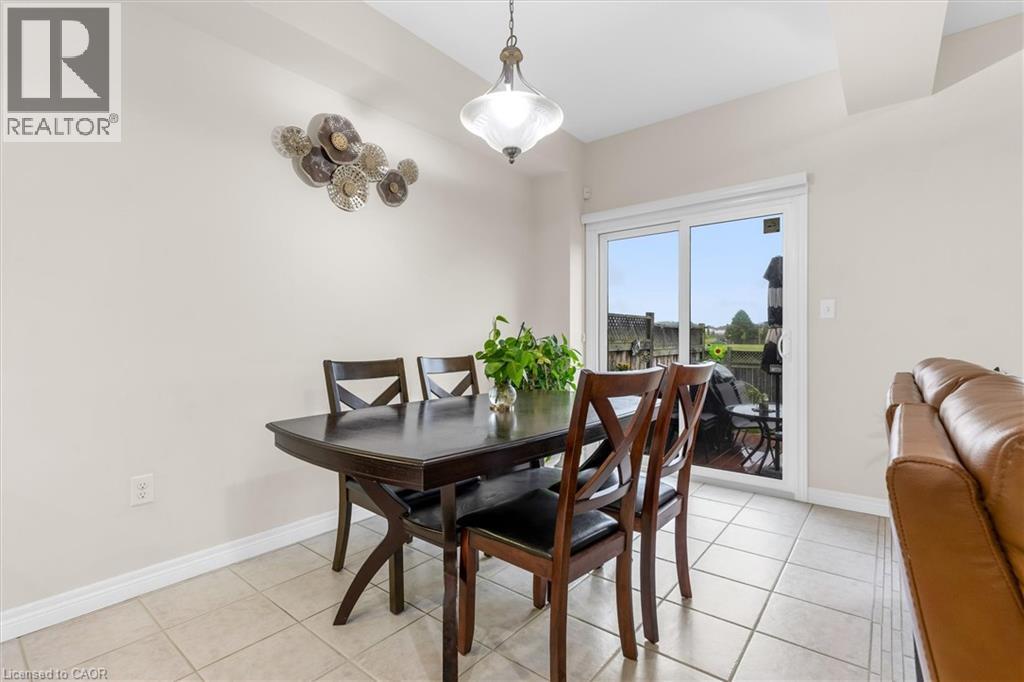 370 Stonehenge Drive Unit# 13, Ancaster, Ontario  L9K 0H9 - Photo 8 - 40852372
