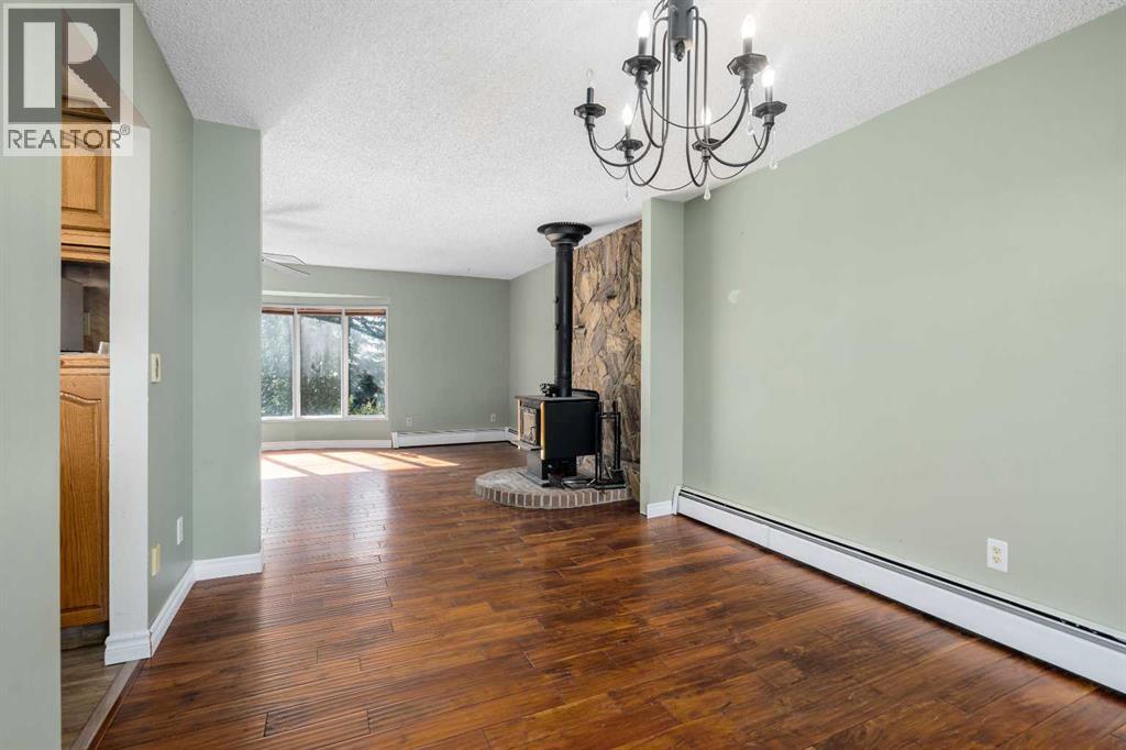 15 Sterling Estates