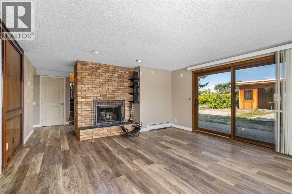 15 Sterling Estates