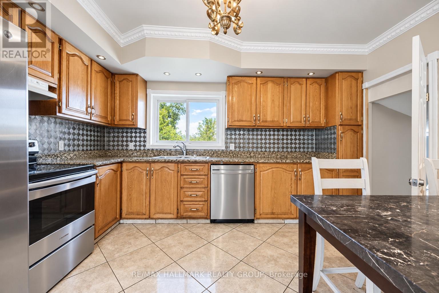 7099 Marco Street, Ottawa, Ontario  K4P 1C2 - Photo 11 - X13809270