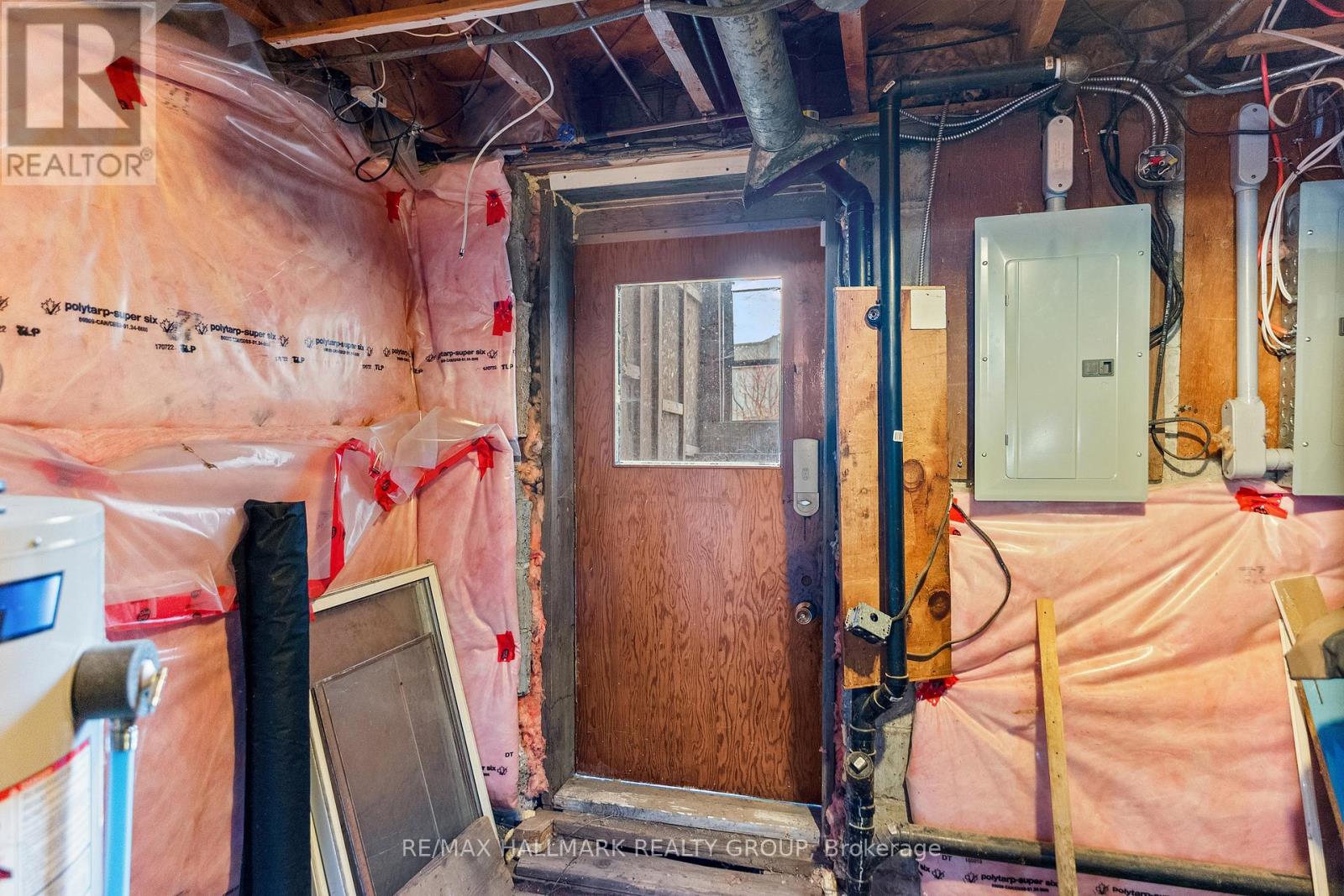 1318 Avenue Q, Ottawa, Ontario  K1G 0B6 - Photo 18 - X13809456