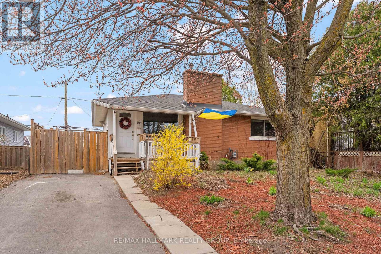 1318 Avenue Q, Ottawa, Ontario  K1G 0B6 - Photo 19 - X13809456