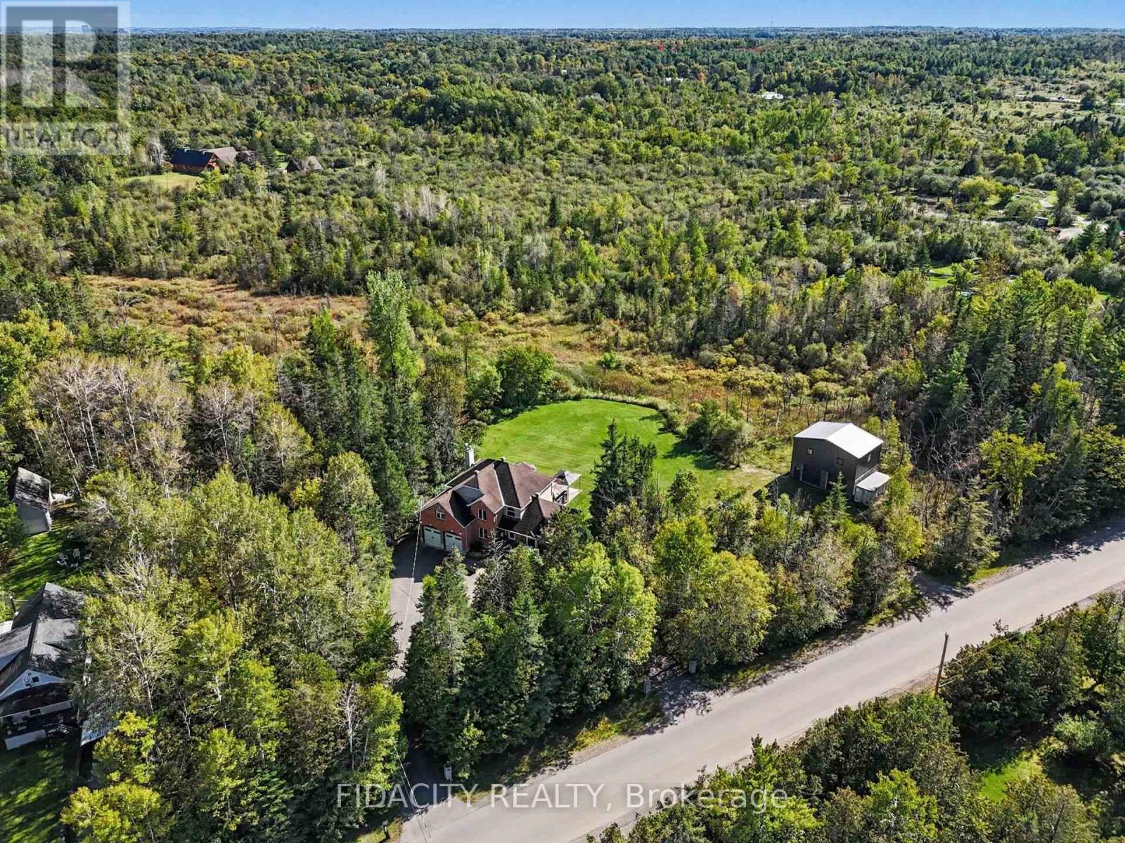 88 CONSTANCE LAKE ROAD, Ottawa, Ontario