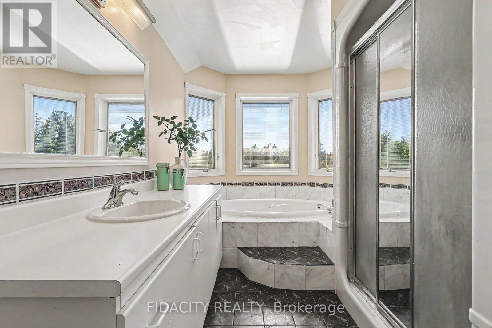 88 Constance Lake Road, Ottawa, Ontario  K2K 1X7 - Photo 18 - X13809464