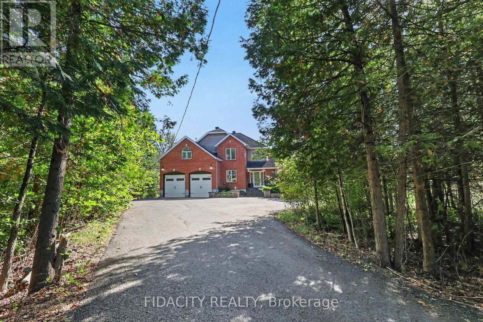 88 Constance Lake Road, Ottawa, Ontario  K2K 1X7 - Photo 3 - X13809464