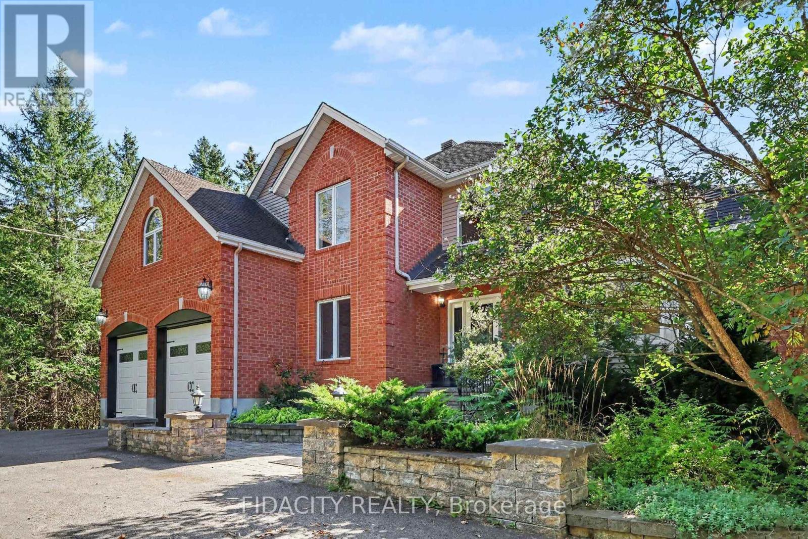 88 Constance Lake Road, Ottawa, Ontario  K2K 1X7 - Photo 5 - X13809464