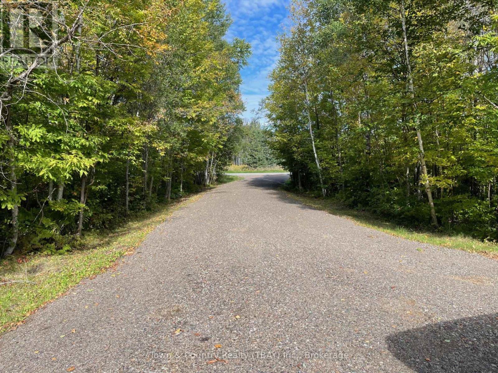 1990 Loch Lomond Road, Thunder Bay, Ontario  P7J 1E9 - Photo 2 - X13809490