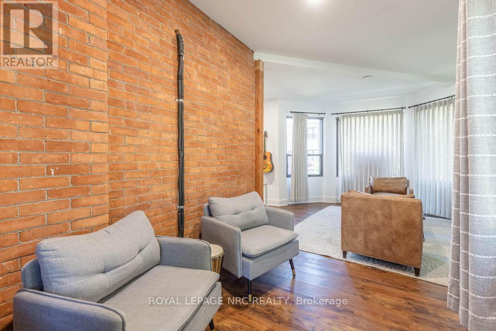 58 Ontario Street, St. Catharines (Downtown), Ontario L2R 5J4 - Photo 10 - X13809304