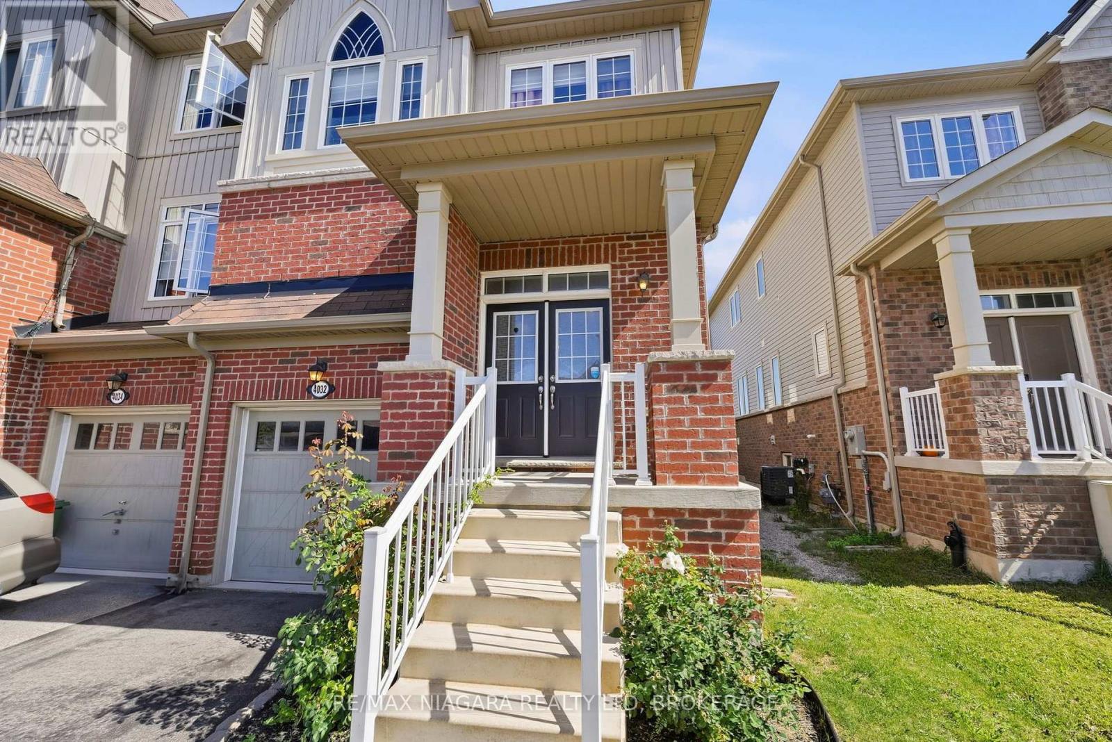 4032 Fracchioni Drive, Lincoln, Ontario  L3J 0R6 - Photo 2 - X13809370