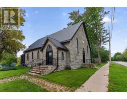 12 MAPLE STREET, South Glengarry, Ontario