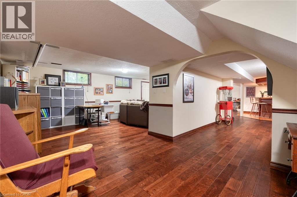 15 Marquette Drive, Kitchener, Ontario  N2P 2H2 - Photo 38 - 40865146