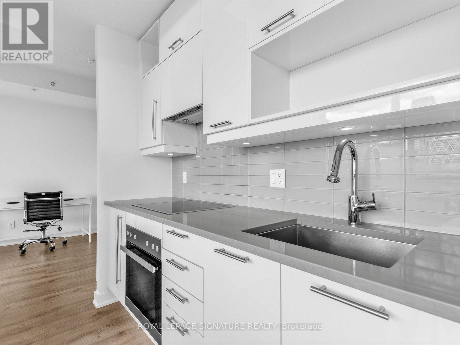 2310 - 199 Richmond Street W, Toronto, Ontario  M5V 0H4 - Photo 10 - C13809240