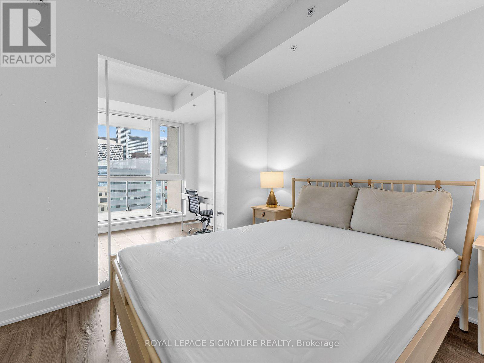 2310 - 199 Richmond Street W, Toronto, Ontario  M5V 0H4 - Photo 15 - C13809240