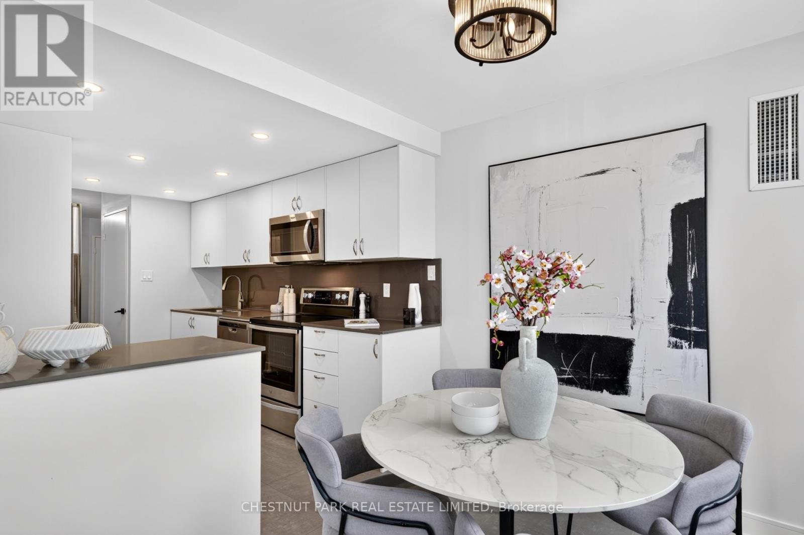 1209 - 280 Simcoe Street, Toronto, Ontario  M5T 2Y5 - Photo 14 - C13809392