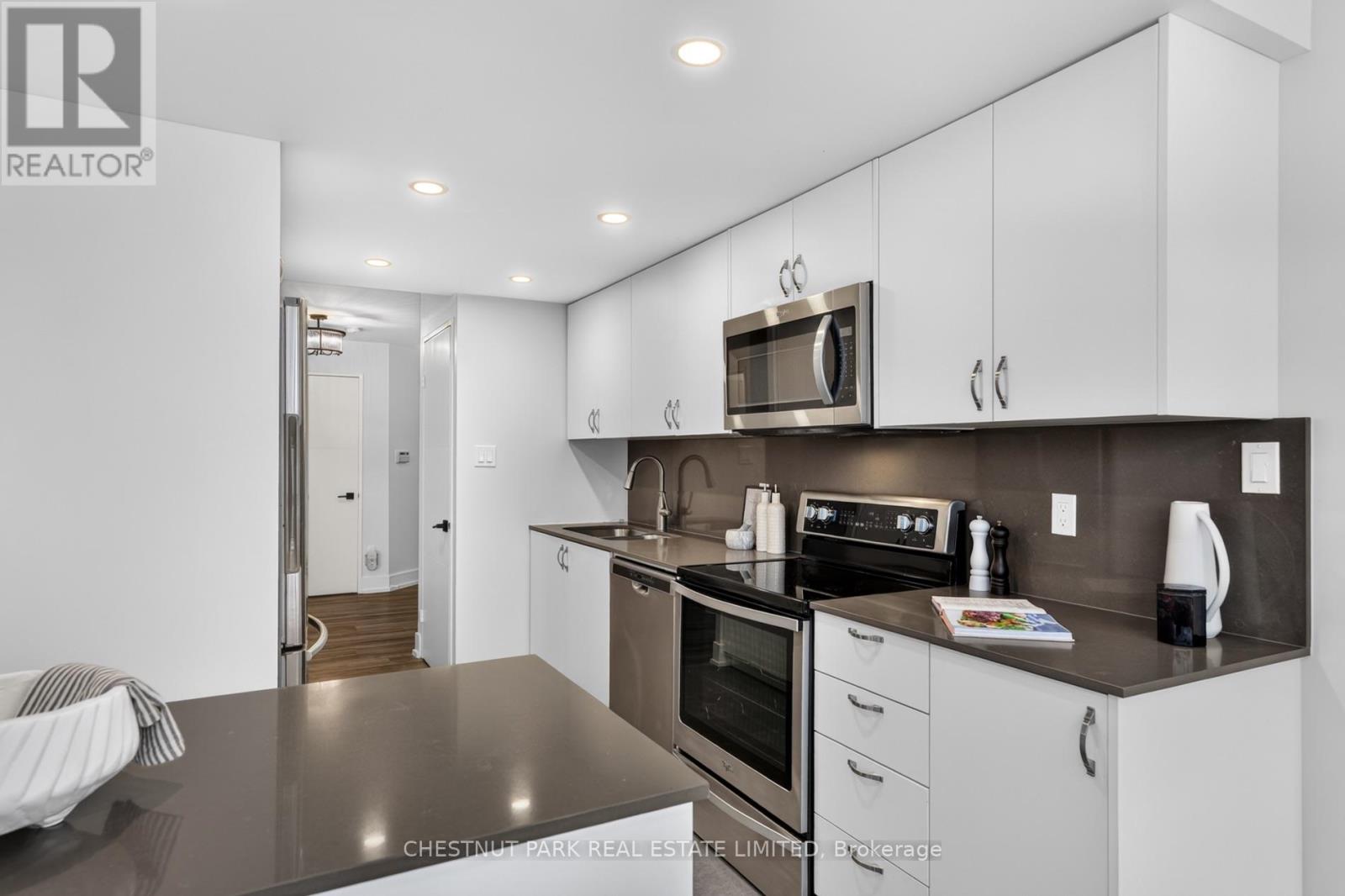 1209 - 280 Simcoe Street, Toronto, Ontario  M5T 2Y5 - Photo 15 - C13809392