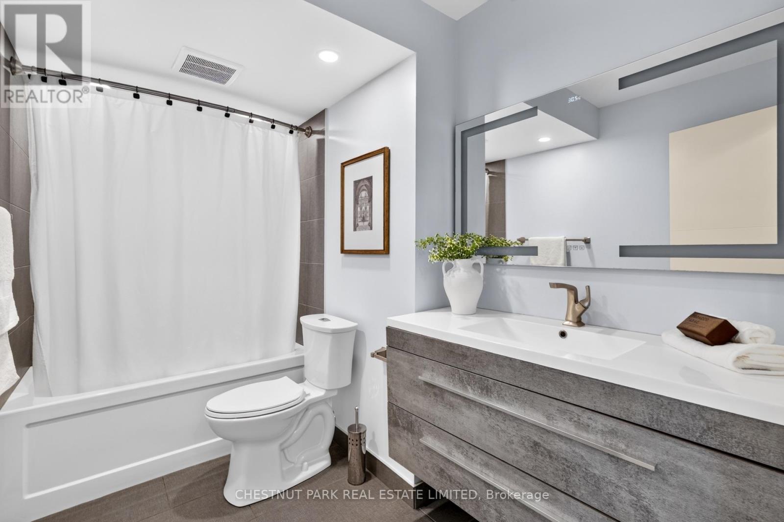 1209 - 280 Simcoe Street, Toronto, Ontario  M5T 2Y5 - Photo 25 - C13809392