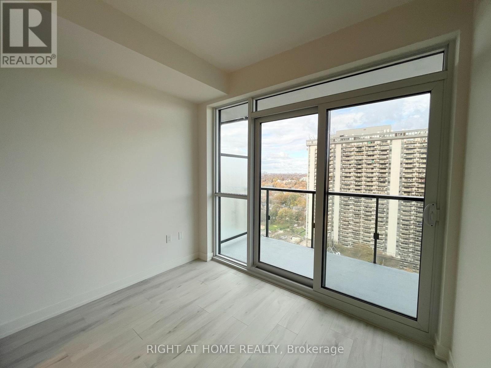 1801n - 120 Broadway Avenue, Toronto, Ontario  M4P 0E9 - Photo 6 - C13809406