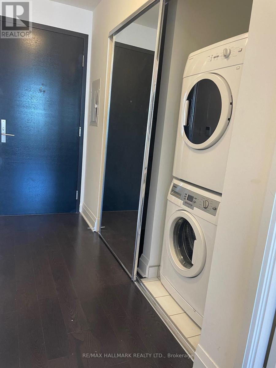 2210 - 65 St Mary Street, Toronto, Ontario  M5S 0A6 - Photo 10 - C13809422
