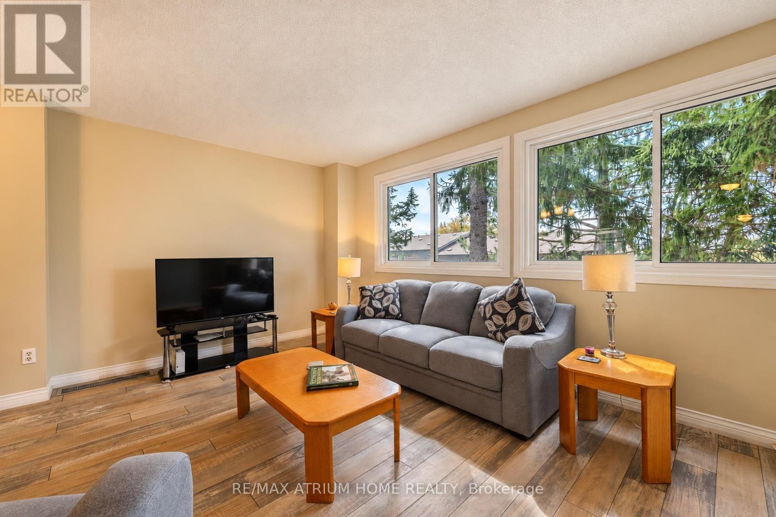 38 Purple Sageway, Toronto, Ontario  M2H 2Z5 - Photo 17 - C13809432