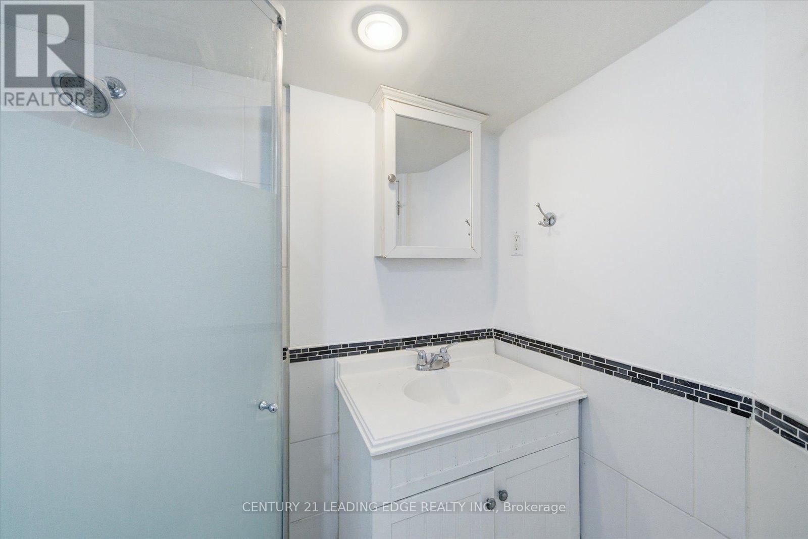 30 Ulster Street, Toronto, Ontario  M5S 1E3 - Photo 27 - C13809482