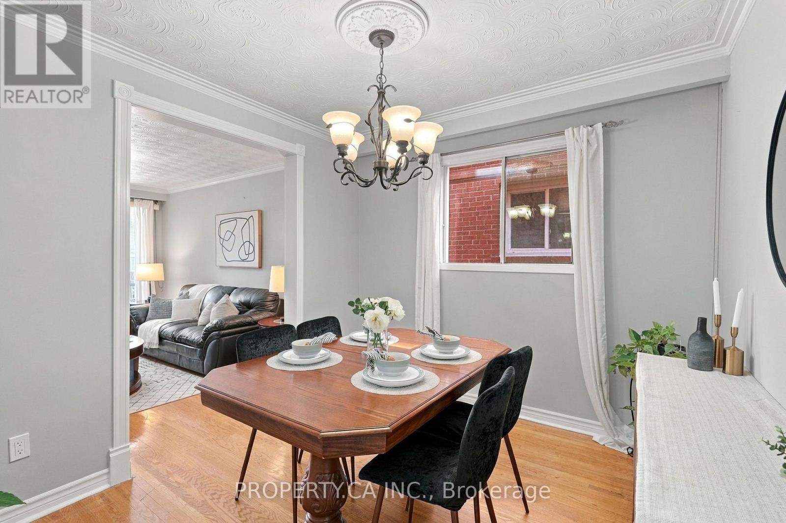 581a Delaware Avenue, Toronto, Ontario  M6H 2V3 - Photo 11 - C13809522
