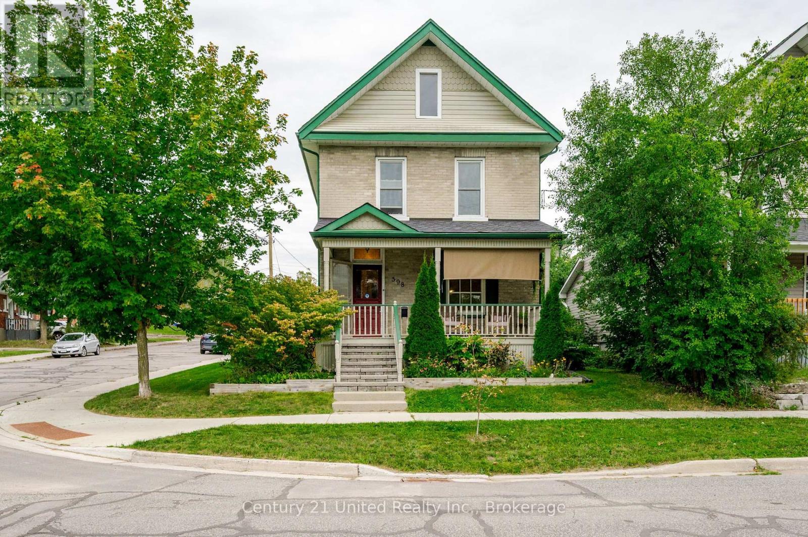 598 Downie Street, Peterborough, Ontario  K9H 4K1 - Photo 2 - X13809272