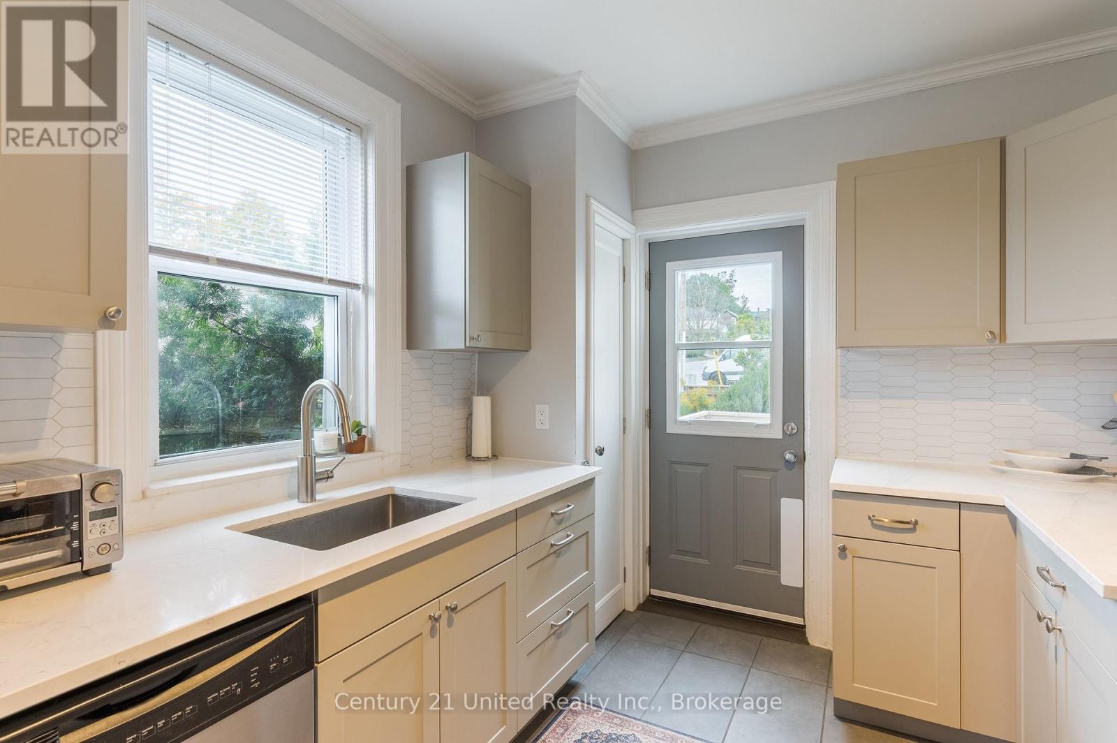 598 Downie Street, Peterborough, Ontario  K9H 4K1 - Photo 22 - X13809272