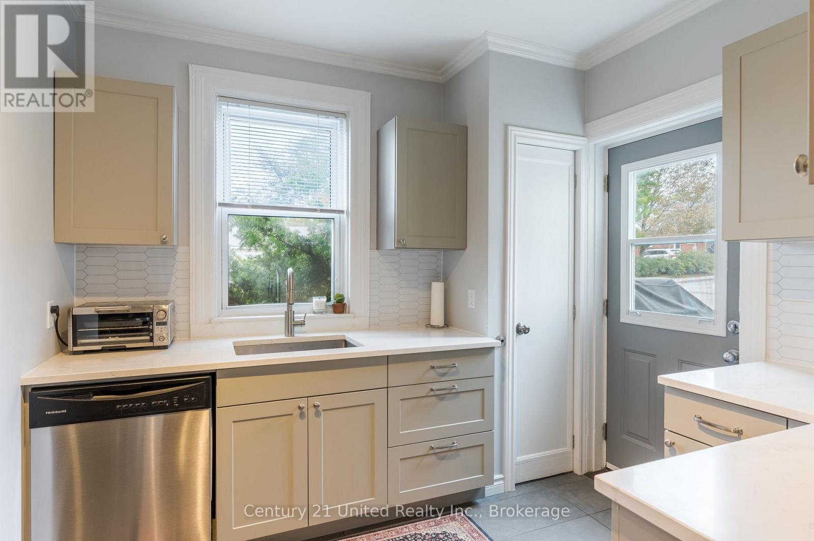 598 Downie Street, Peterborough, Ontario  K9H 4K1 - Photo 23 - X13809272