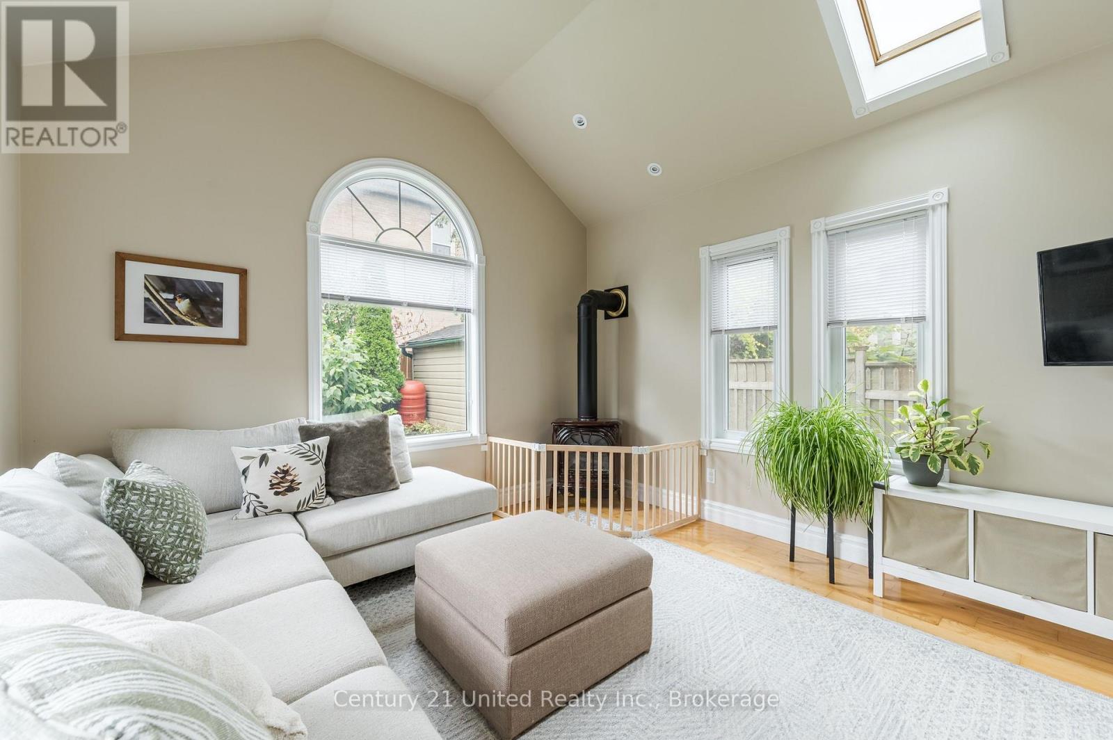 598 Downie Street, Peterborough, Ontario  K9H 4K1 - Photo 24 - X13809272