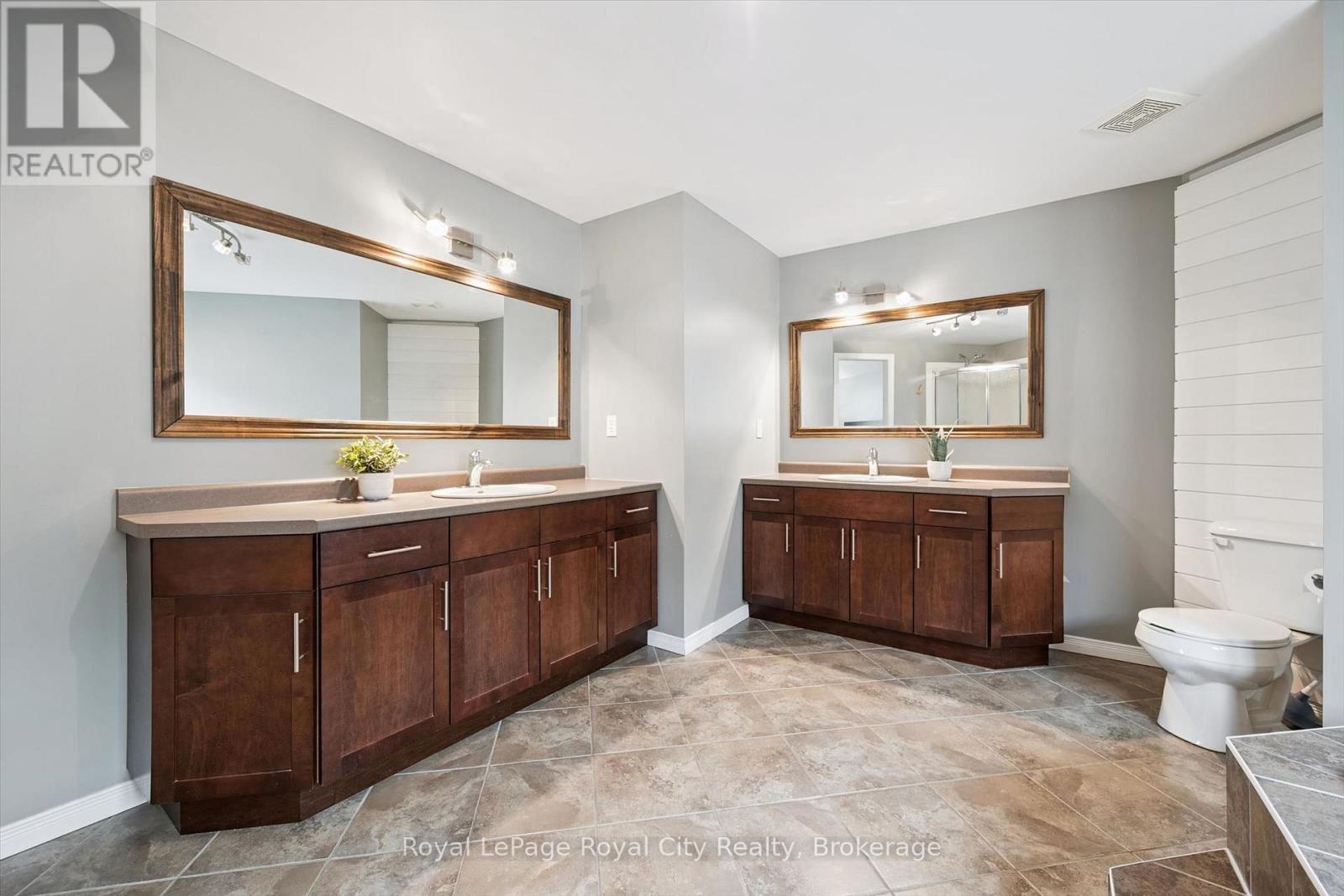 138 Flanders Road, Waterloo, Ontario  N0B 1M0 - Photo 33 - X13809250