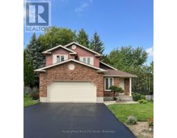 8 MOLLISON COURT, guelph (kortright hills), Ontario