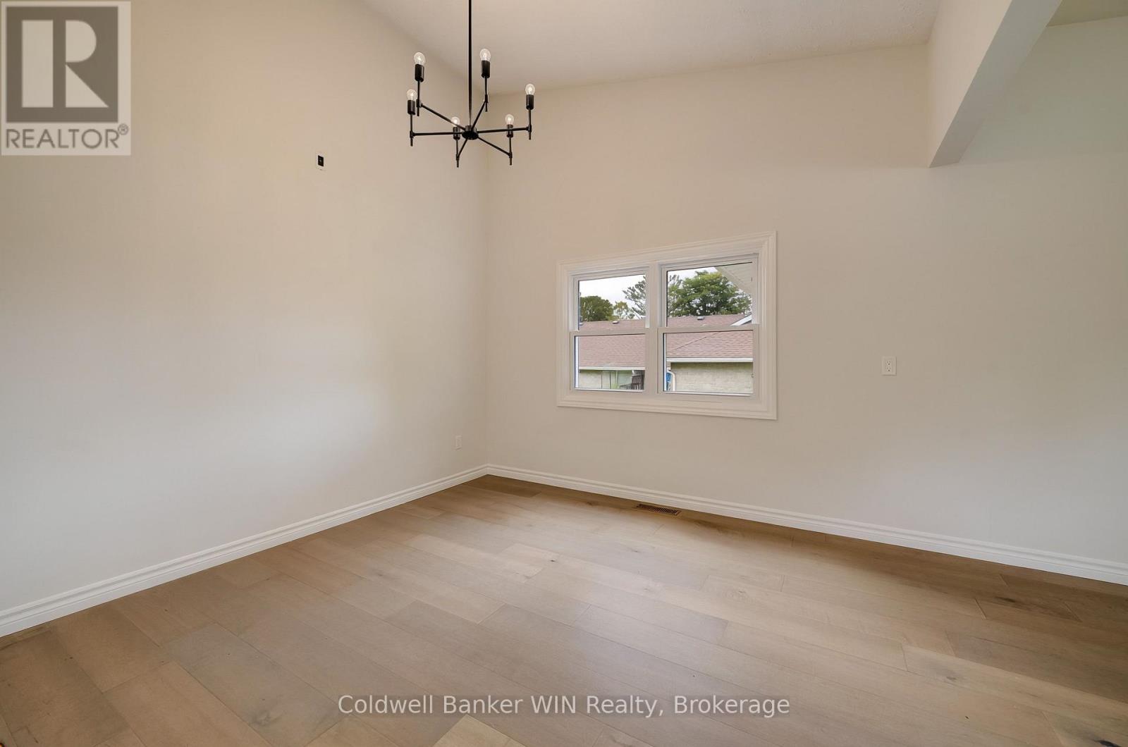 456 Queen Street W, Wellington North, Ontario  N0G 2L3 - Photo 15 - X13809454