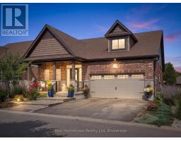 19 HERITAGE LANE, centre wellington (fergus), Ontario