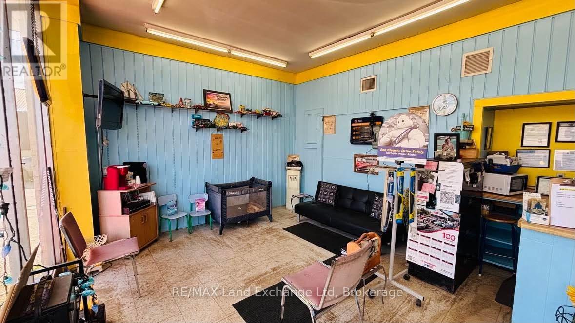 504 Campbell Street, Huron-Kinloss, Ontario  N0G 2H0 - Photo 7 - X13809520