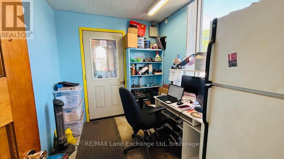 504 Campbell Street, Huron-Kinloss, Ontario  N0G 2H0 - Photo 8 - X13809520