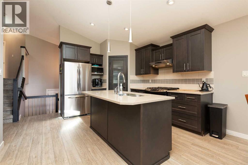 634 Canyonview Landing W