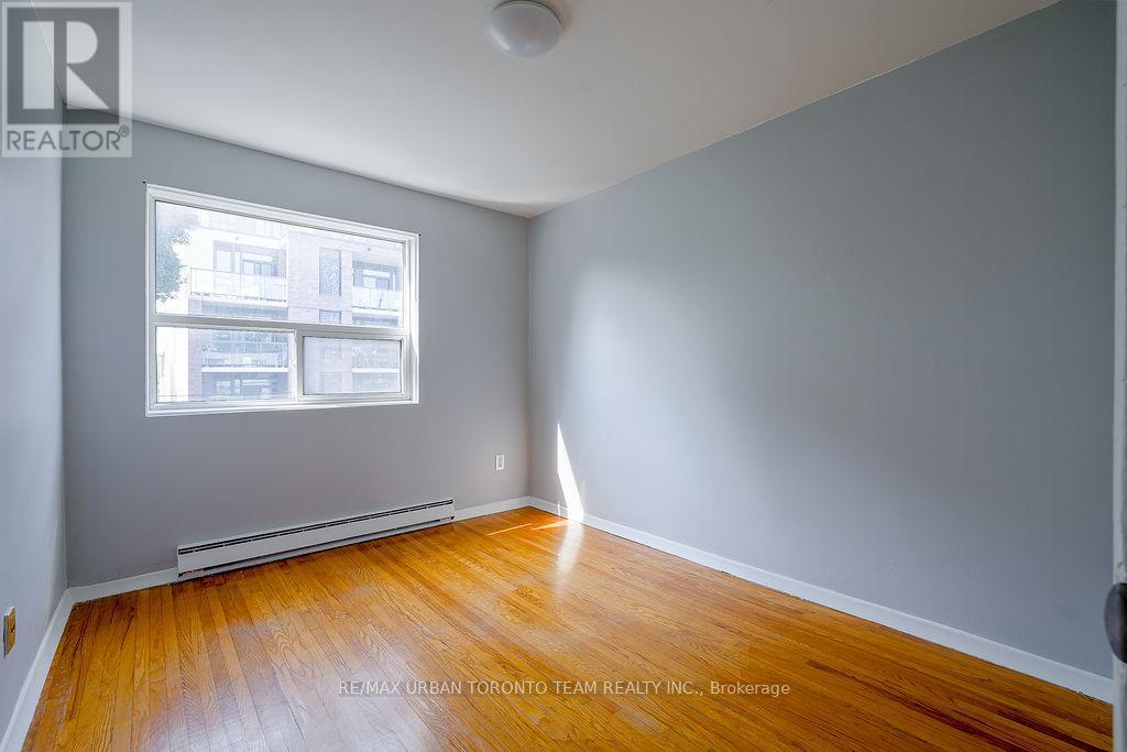 1 - 1346 Queen Street E, Toronto, Ontario  M4L 1C5 - Photo 9 - E13809216