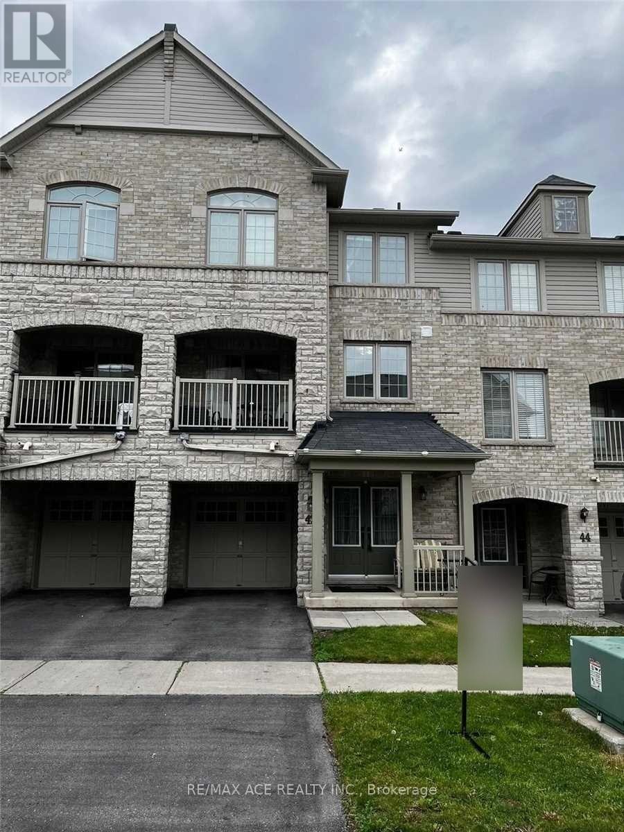 42 LINNELL STREET, Ajax, Ontario