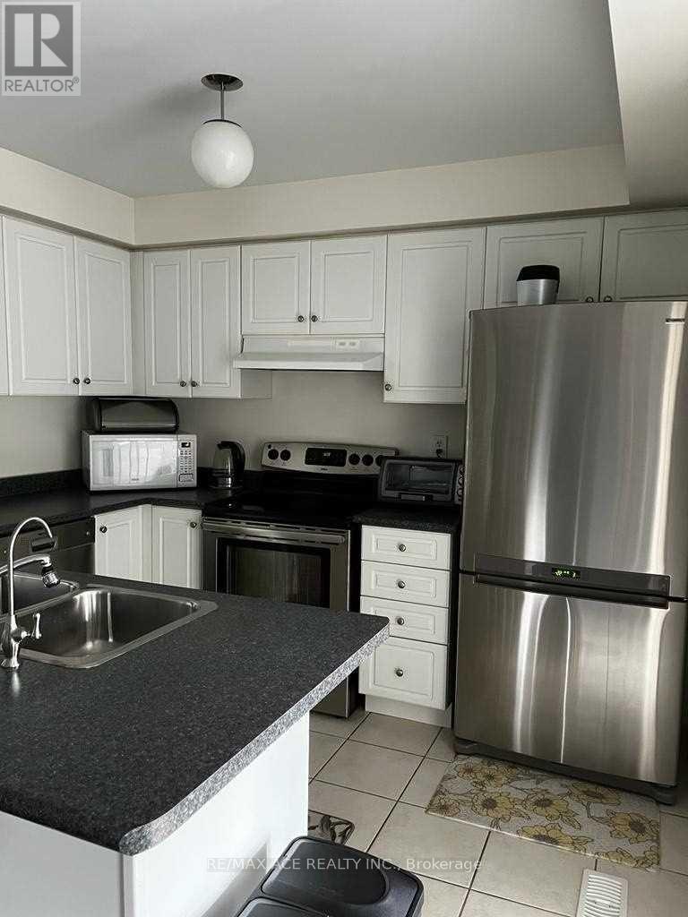 42 Linnell Street, Ajax, Ontario  L1Z 0K8 - Photo 6 - E13809220