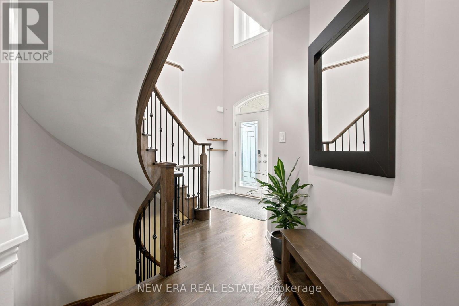 77 Jevons Drive, Ajax, Ontario  L1Z 0T6 - Photo 3 - E13809310