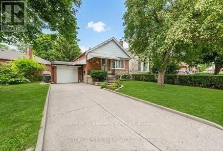 MAIN - 240 PARKVIEW HILL CRESCENT, Toronto, Ontario