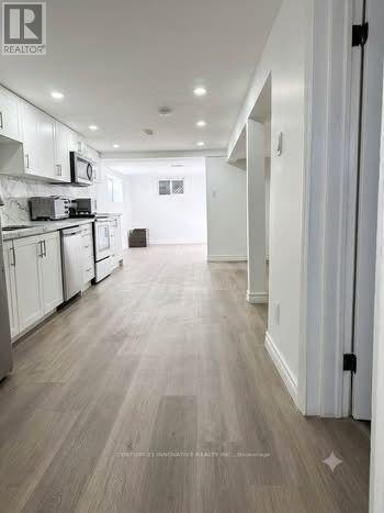 Main - 240 Parkview Hill Crescent, Toronto, Ontario  M4B 1S3 - Photo 24 - E13809328