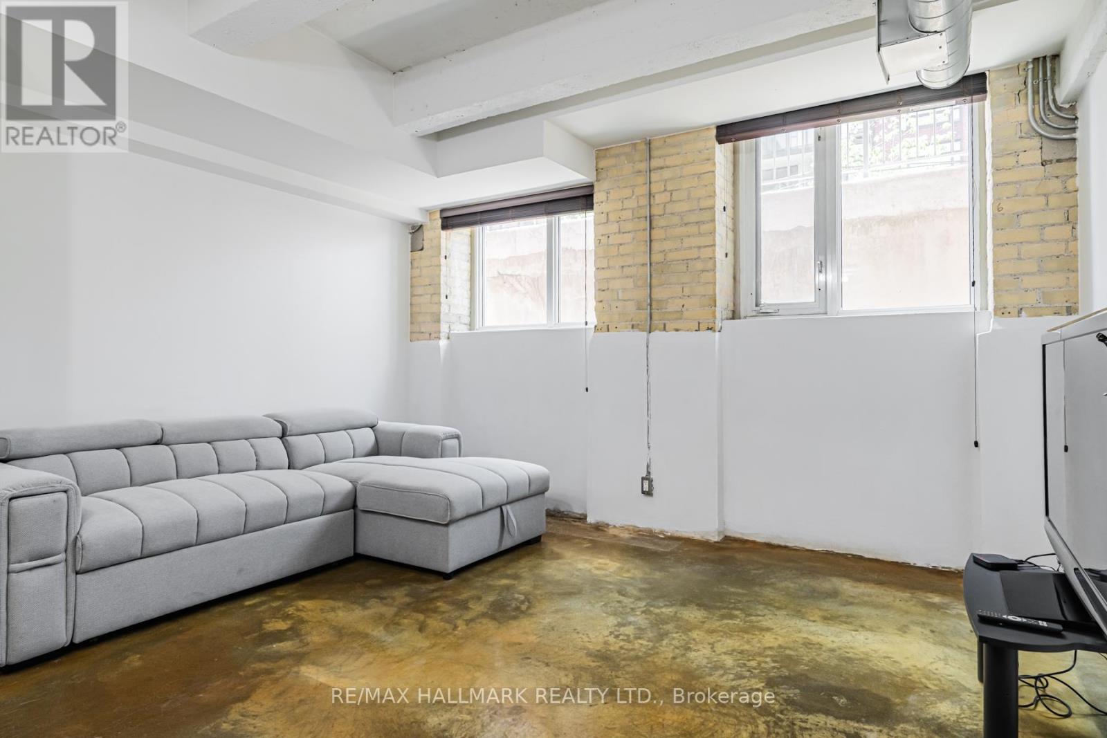 L06 - 201 Carlaw Avenue, Toronto, Ontario  M4M 2S3 - Photo 10 - E13809340