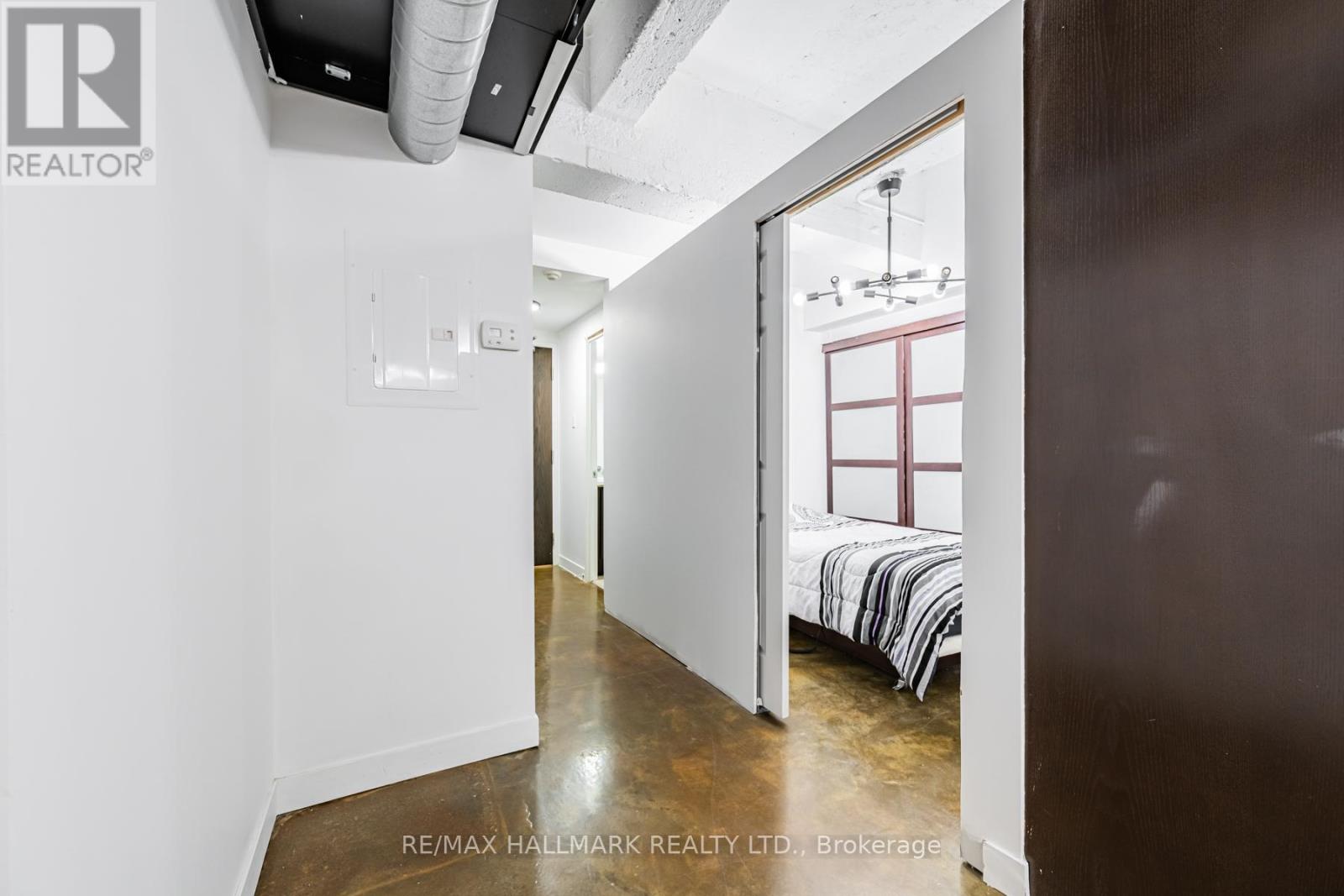 L06 - 201 Carlaw Avenue, Toronto, Ontario  M4M 2S3 - Photo 16 - E13809340