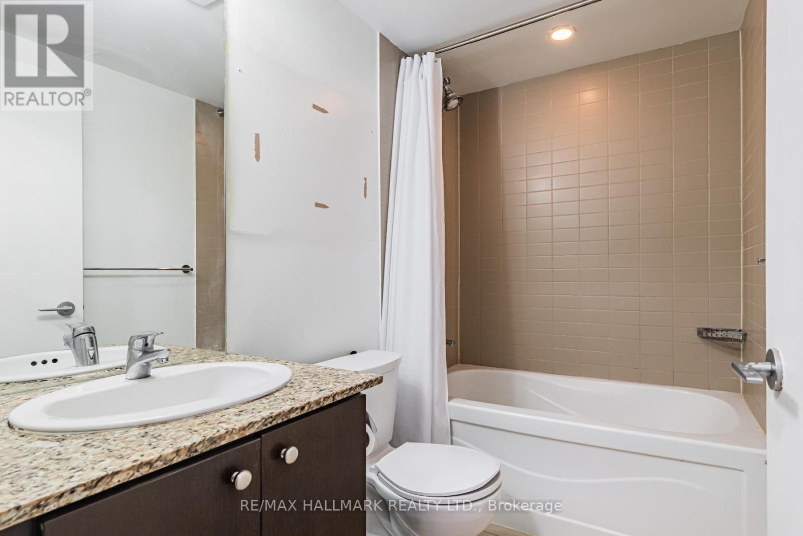 L06 - 201 Carlaw Avenue, Toronto, Ontario  M4M 2S3 - Photo 18 - E13809340