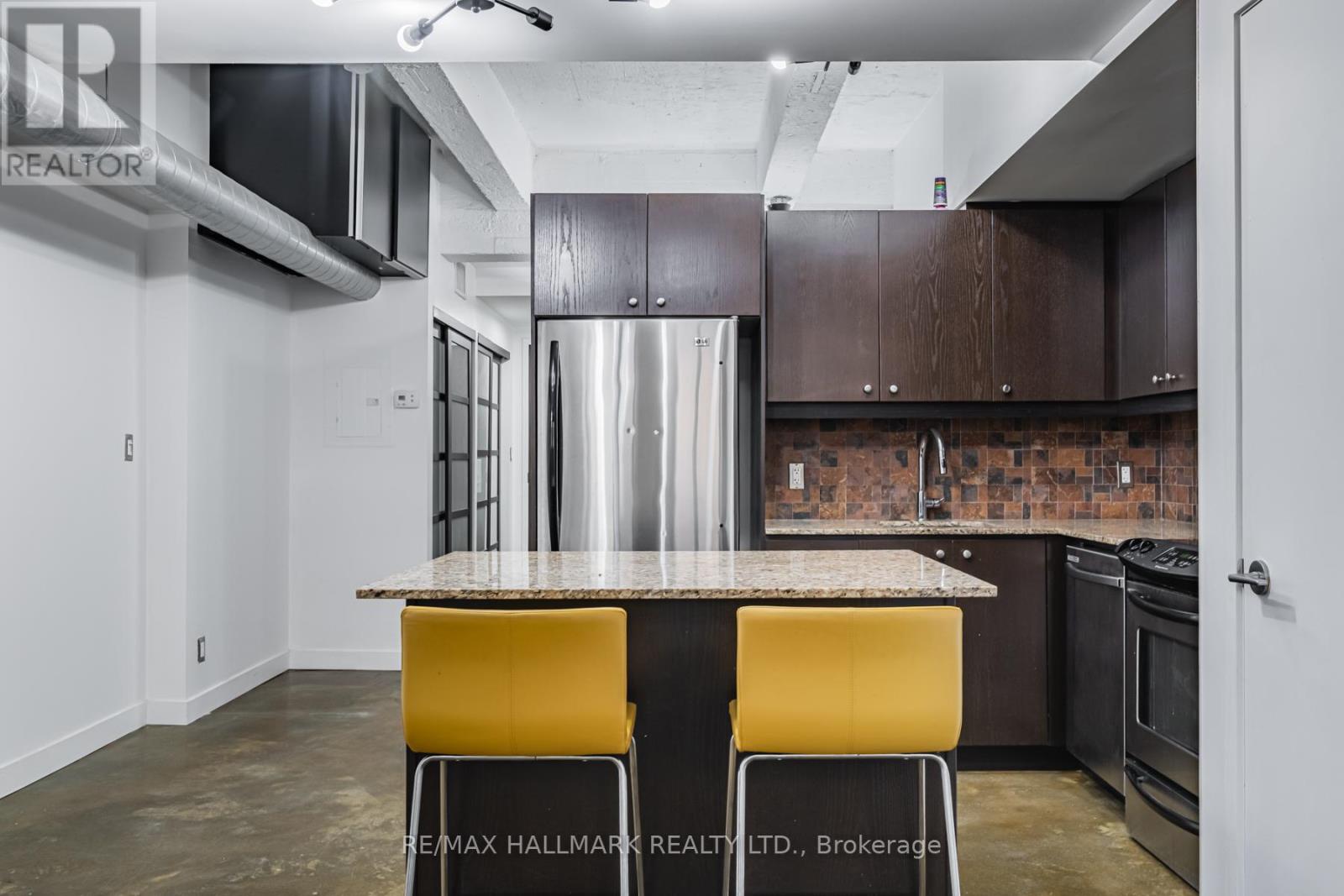 L06 - 201 Carlaw Avenue, Toronto, Ontario  M4M 2S3 - Photo 4 - E13809340