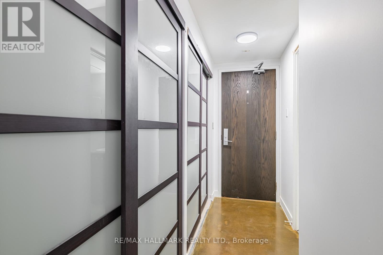 L06 - 201 Carlaw Avenue, Toronto, Ontario  M4M 2S3 - Photo 8 - E13809340